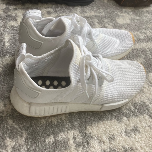 adidas NMD R1 white gum 2018 men’s size 8 - Picture 2 of 4